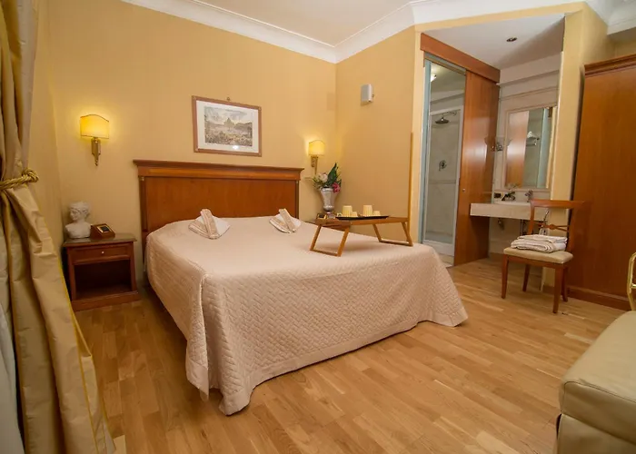 Panzió Luxury H 2000