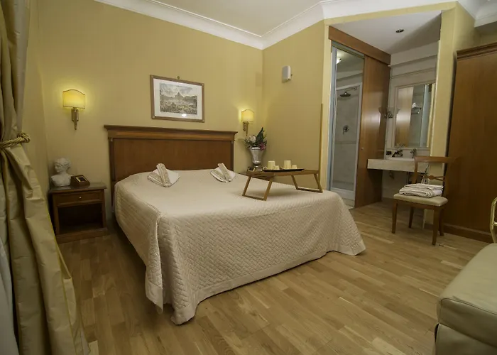 Luxury H 2000 Acomodação com café da manhã  3*