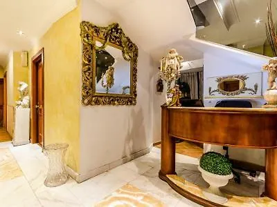 Luxury H 2000 Oda ve Kahvaltı Roma